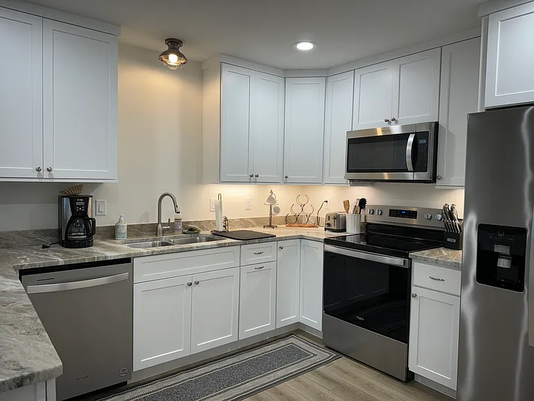1218 Liberty Ave #1 — Photo 7