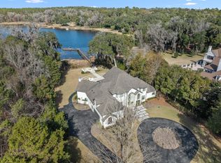 2100 Thirlestane Rd, Tallahassee, FL 32309