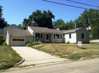 804 W 2nd St, Maryville, MO 64468