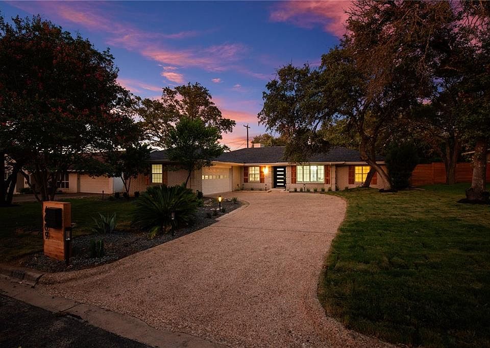 1st image of 4009 Greystone Dr