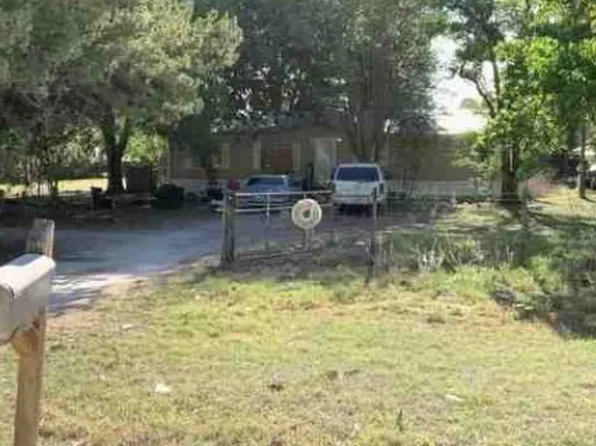 8560 SW 25th Ave, Trenton, FL 32693