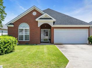 104 Pin Oak Dr, Greenwood, SC 29649