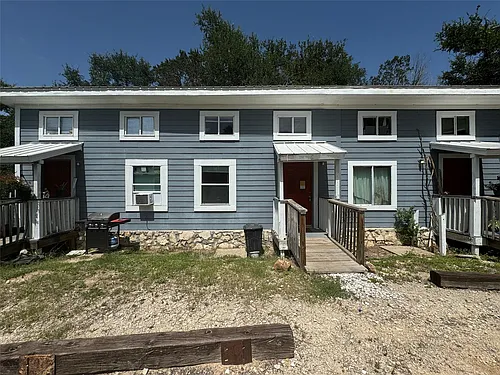 1108 W McCarty Ln #C Photo 1