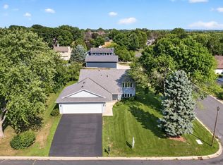1193 Shawmut St S, Shakopee, MN 55379