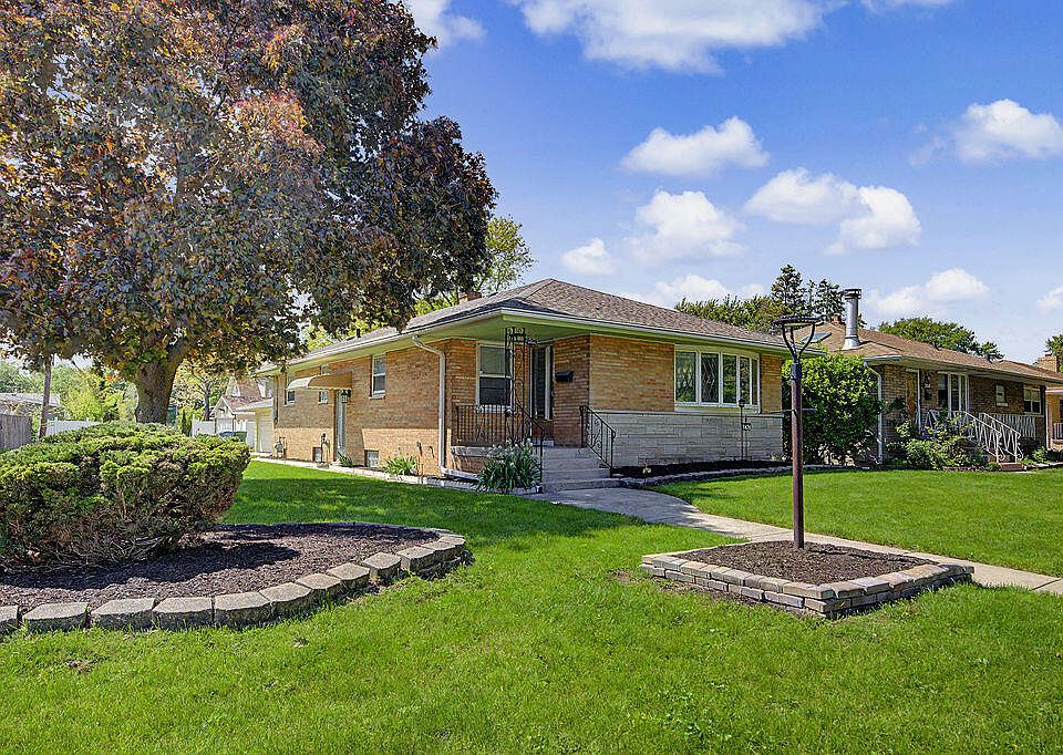 1st image of 7426 Park Pl