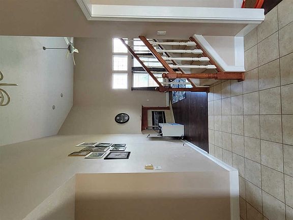 4th image of 50 Kingfisher Cir