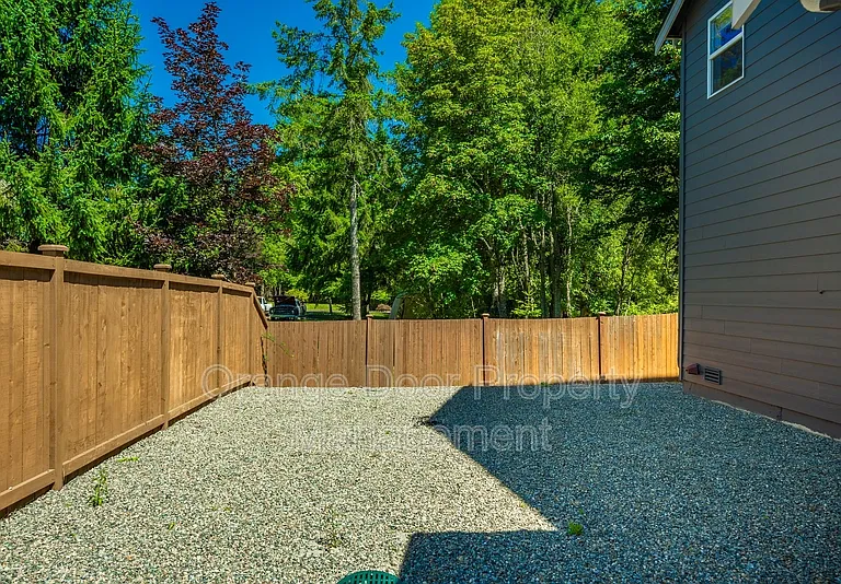 5611 151st Street Ct E — Photo 50