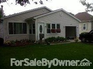 1317 Goffe St, Saint Clair, MI