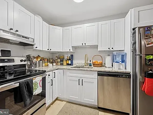 1231 S 2nd St #A, Philadelphia, PA 19147