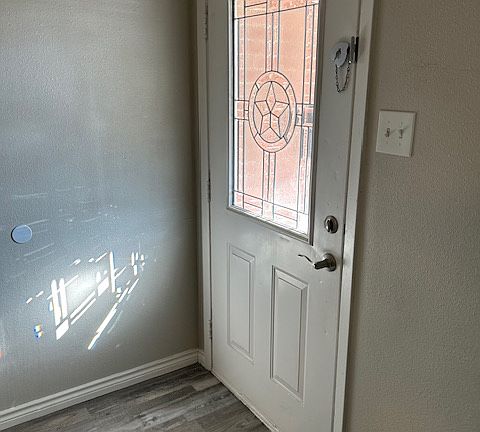 2nd image of 2340 Seabreeze Dr