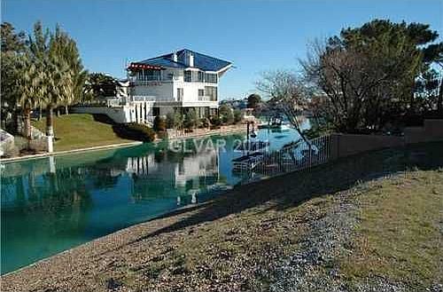 4th image of 2932 Coast Line Ct