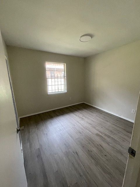 1st image of 605 E McLemore Ave #17163850