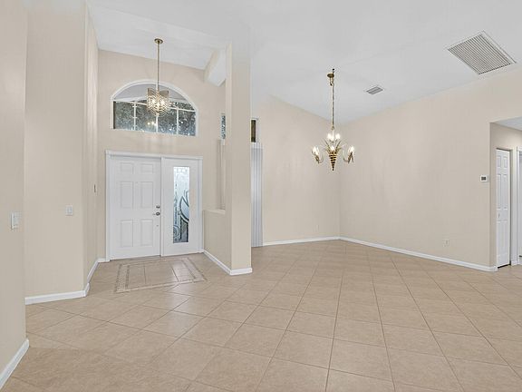 4th image of 13221 Alhambra Lake Circle