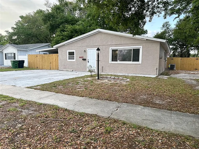 4421 Gandy Cir — Photo 39