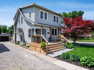 25 Stanley St, Kingsville, ON N9Y1X9