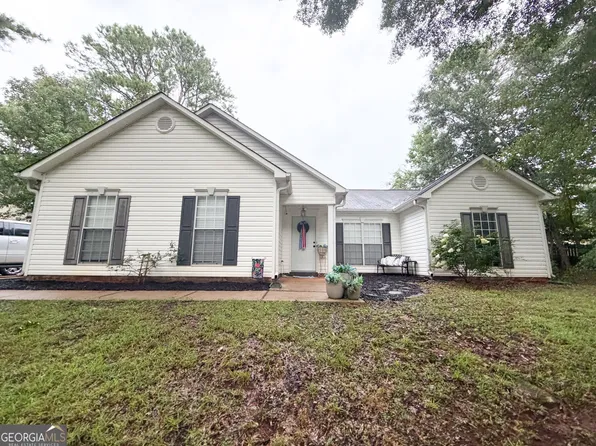 300 Edgemont Dr, Lagrange, GA 30240