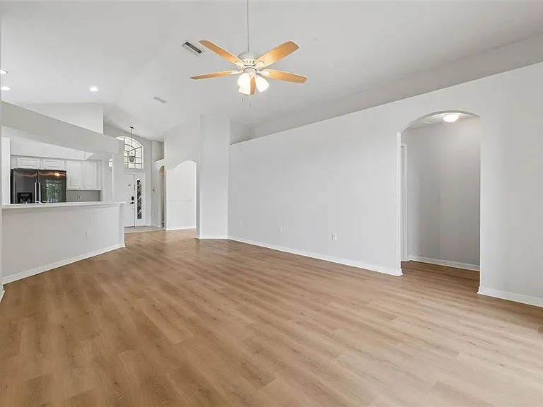2222 Roanoke Springs Dr — Photo 19