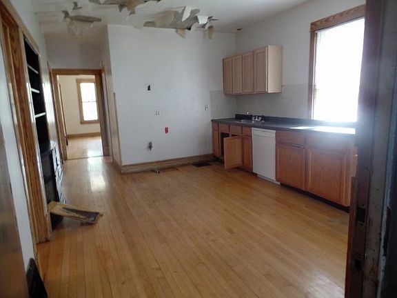3rd image of 3626 S 54th Ave