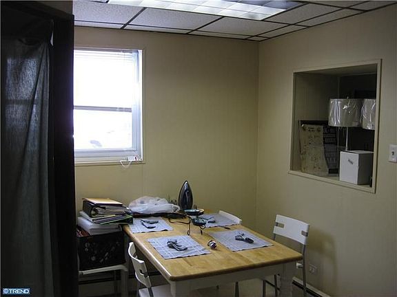 3rd image of 180 E Benezet St