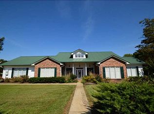 165 Devereaux Drive, Many, LA 71449