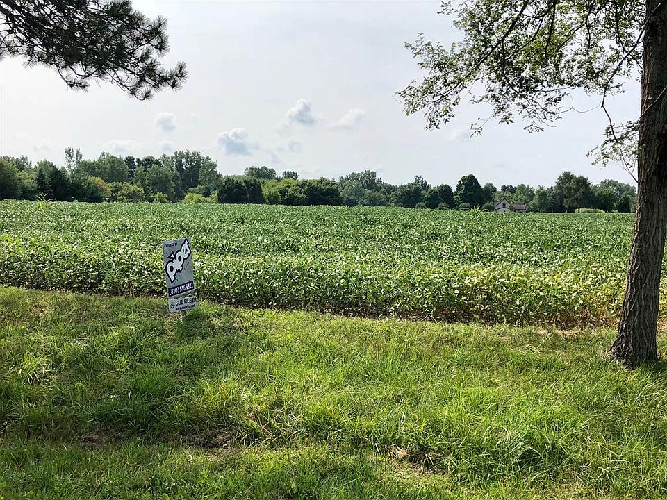 2nd image of E Mount Morris Rd