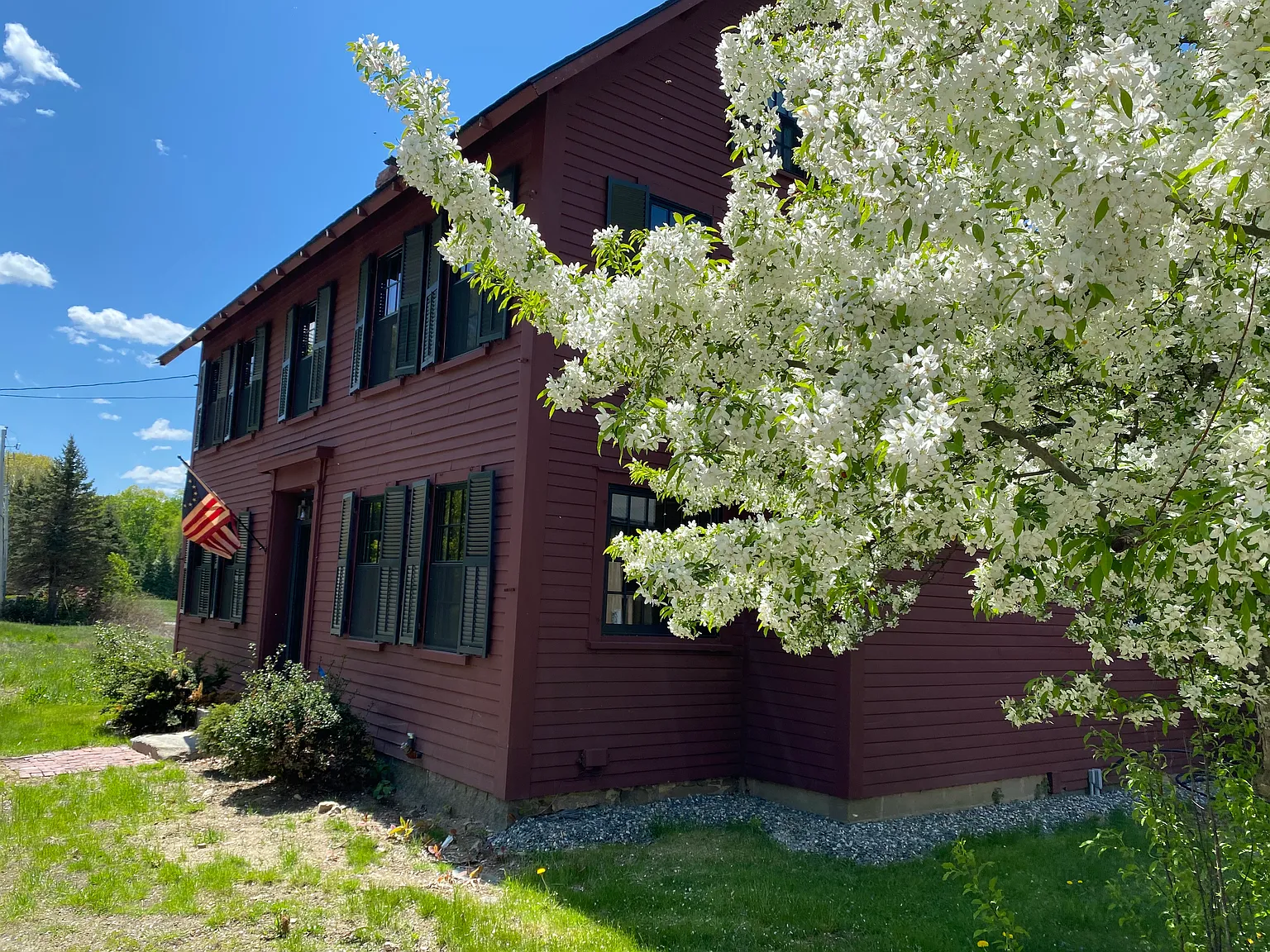 3 bed, 2.5 bath, 2000 sqft, $4,500 — Photo 1