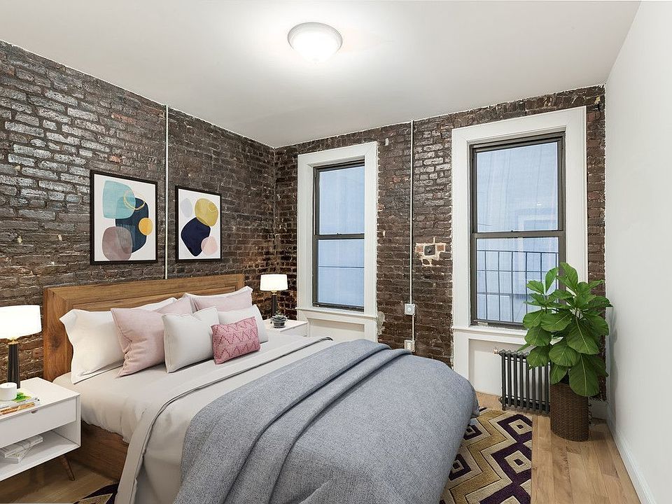 2nd image of 200 W 95th St APT 31