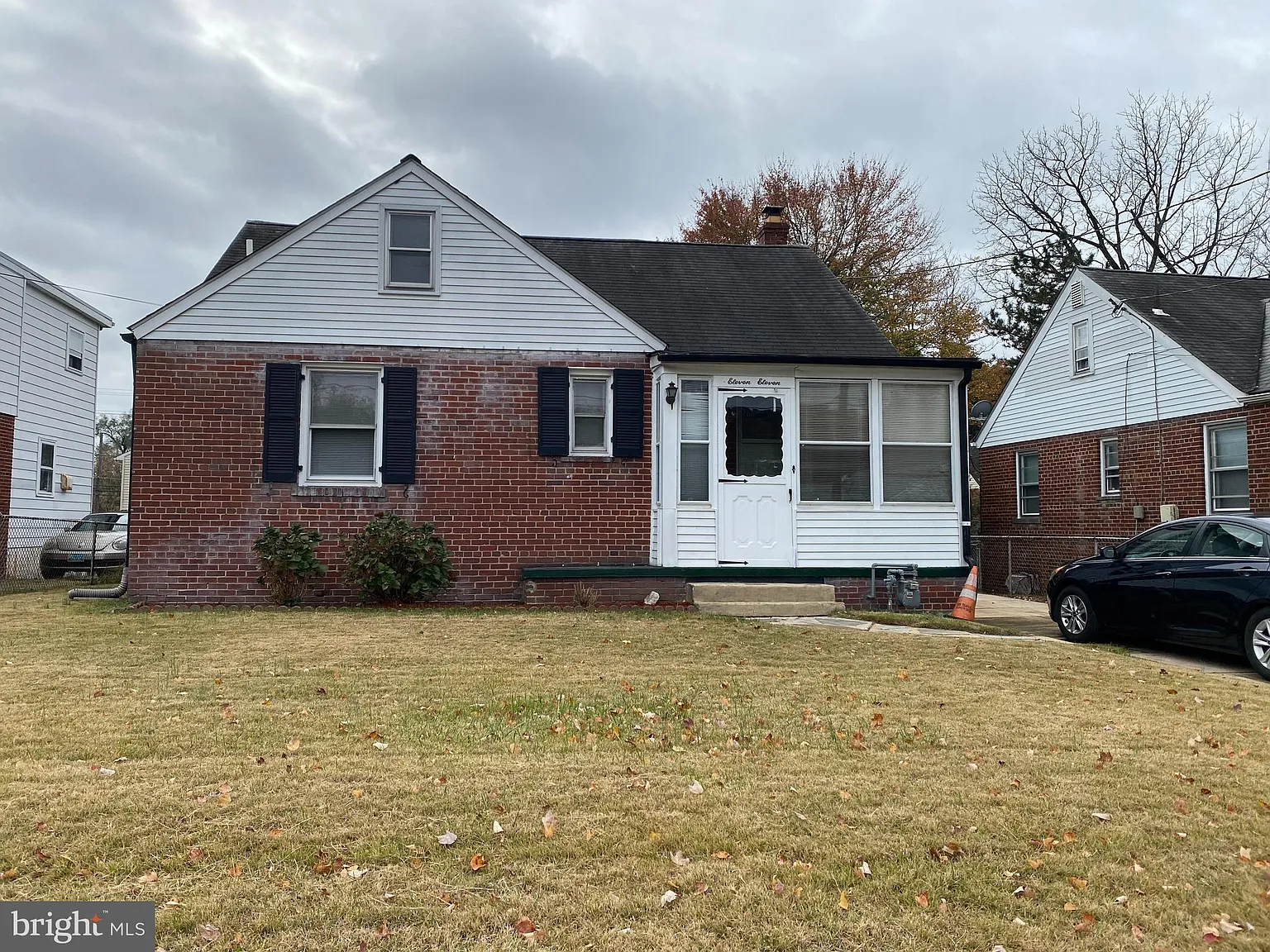 1111 Oakdale Dr photo 1