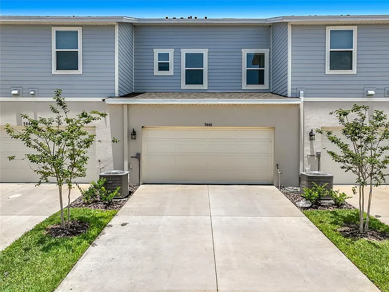 9848 Walkway Dr — Photo 50