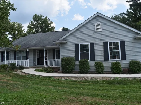 63215 Dana Ave, Bellaire, OH 43906