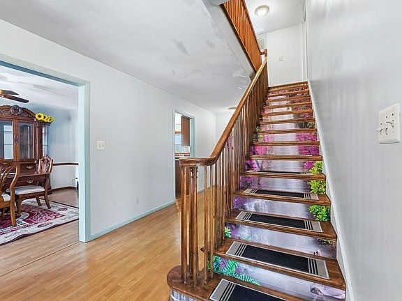 5th image of 3614 Kirkfield Dr