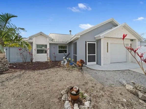 5002 Bunyan St, Sarasota, FL 34232