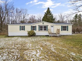 35 Mill Rd, Cropseyville, NY 12052