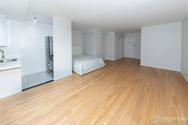 Sold by Brown Harris Stevens | media 8