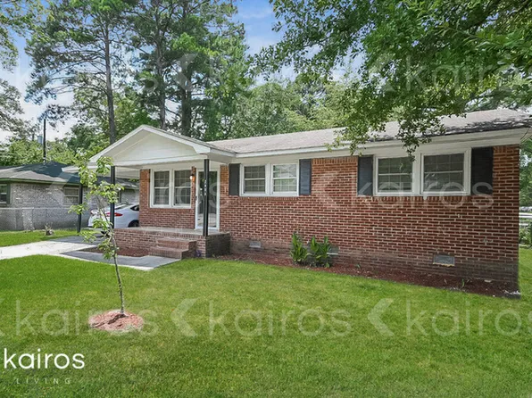 2400 Julius Felder St, Cayce, SC 29033
