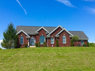 279 Arbor Green Way, Fisherville, KY 40023