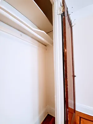 Rented by Compass | media 10