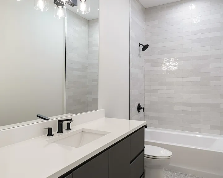 416 E 50th Pl #1W — Photo 23