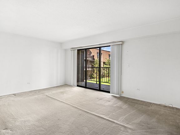 4th image of 907 S Williams St APT 203
