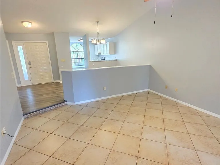 4007 Page Ave — Photo 2
