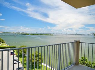 880 NE 69th St APT 8R, Miami, FL 33138