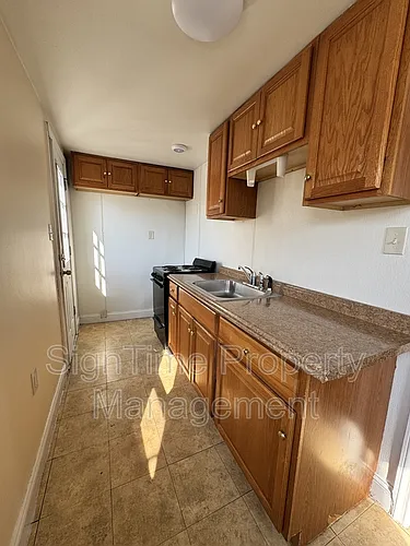 819 Washington Ave #2E Photo 1