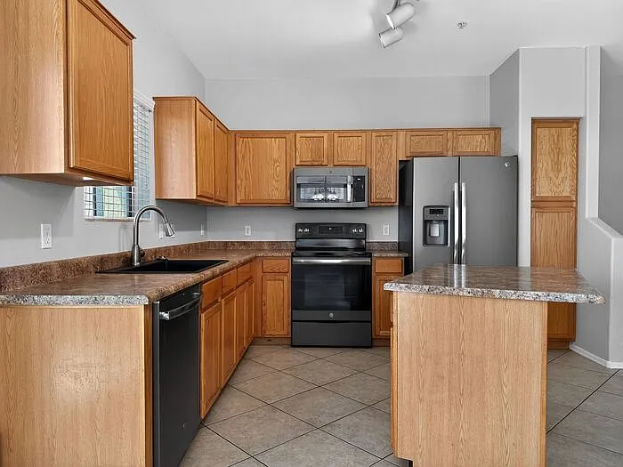 2150 E Bell Rd #1003 — Photo 9