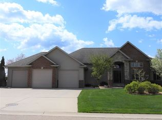 W6523 Austin Dr, APPLETON, WI 54915