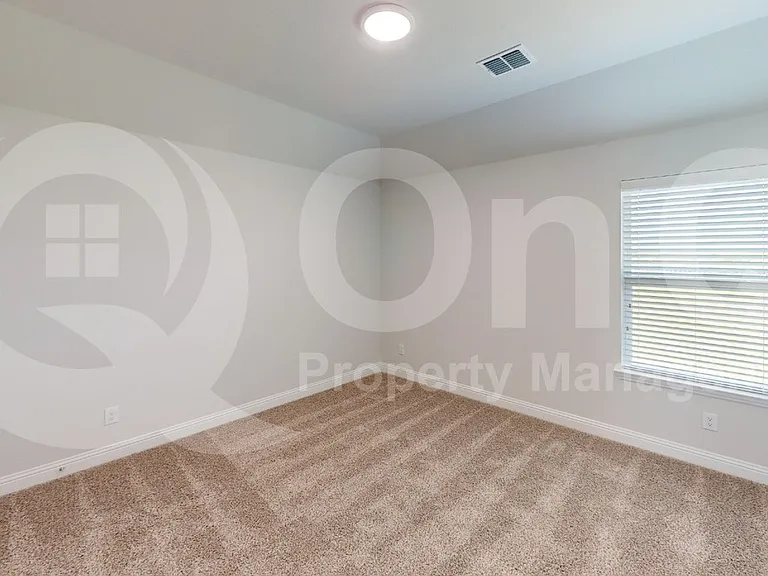 2503 Blue Oasis Ct — Photo 13