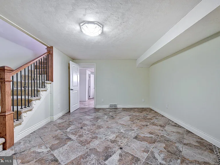 4607 N Capitol St NE — Photo 18