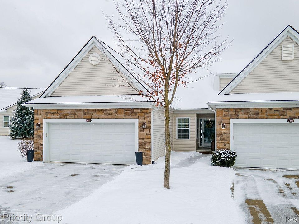 1st image of 3455 Grove Ln