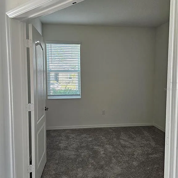 2927 Sanctuary Dr — Photo 34