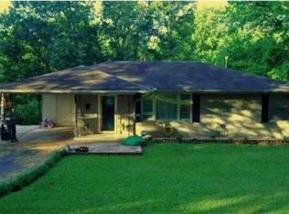 540 Crest St, Florence, AL 35630