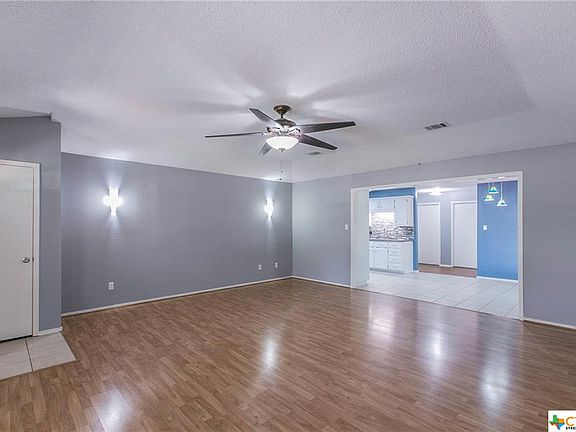 4th image of 6730 Stacey Dr